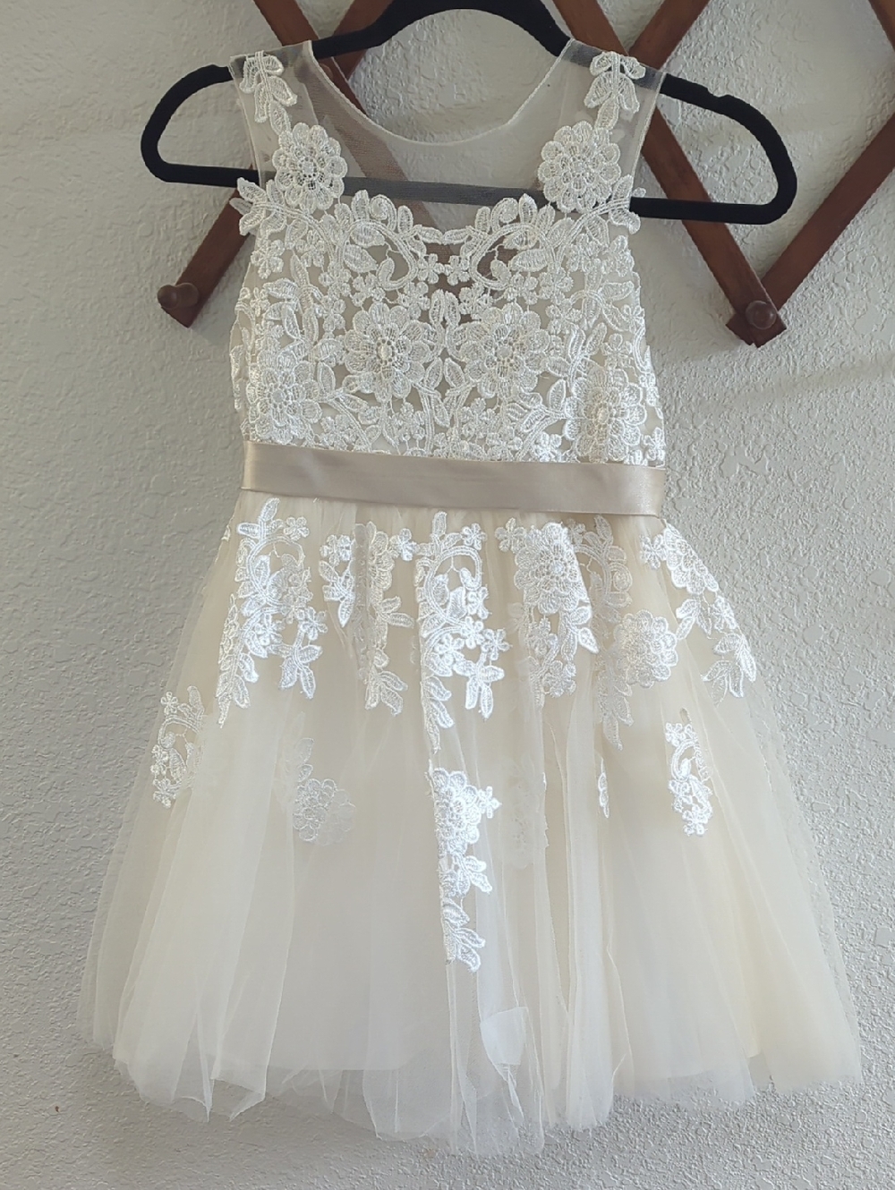 Girls Cream Lace Tulle Flower Girl Party Dress Size 9